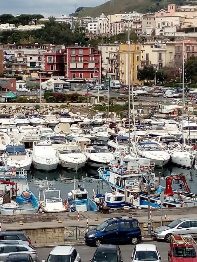 Aria Di Mare Dimorra Acomodação com café da manhã Pozzuoli Exterior foto