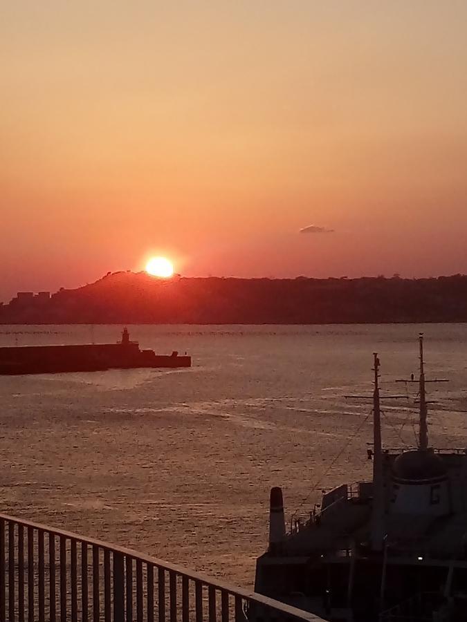 Aria Di Mare Dimorra Acomodação com café da manhã Pozzuoli Exterior foto